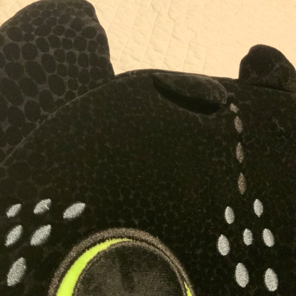 How To Train Your Dragon Toothless Exclusive Backpack - Picture 8 of 15